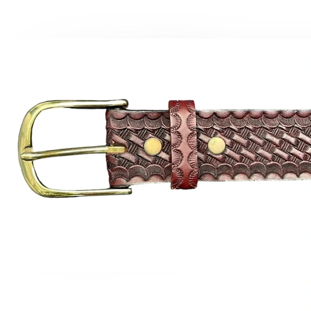 🔥🤎NWOT Dickies size 38 brown leather belt & brass buckle. Thick and rugged!
